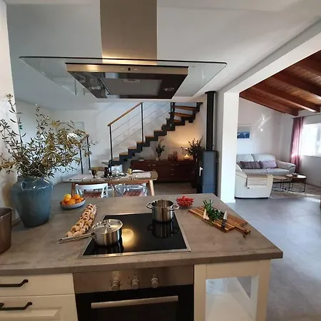 Navis With Two Separate And An Infinity Pool With Sea View Plomin